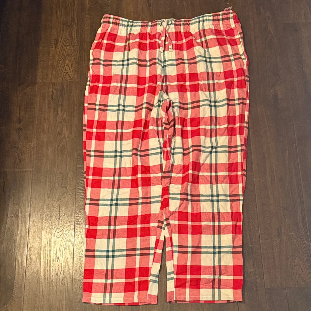 Old Navy Red Plaid Sweatpants